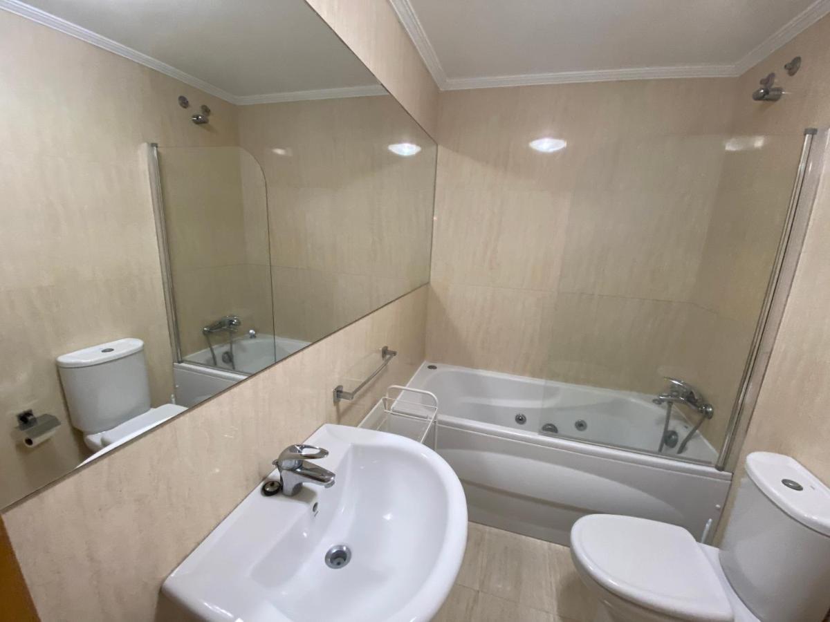 Apartamento A 5 Min Caminando De La Playa Sta. Cristina, Oleiros Εξωτερικό φωτογραφία